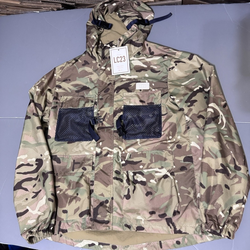 LC23 Jacket M Multicam Camo Utility Windbreaker Jacket Nylon Italy Tech Pockets
